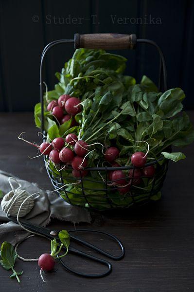 Roots & Fruits: Earth's Natural Treasures Crate